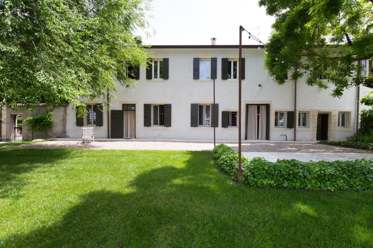 סומה קאמפניה Villa Saccomani מראה חיצוני תמונה
